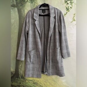 Houndstooth blazer